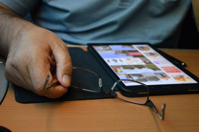 g2325ff3a001d6b8a7e7e27363813a3e52604162fa9ecd37788d8a8cd6c52146e6b34d3e98c6da92b5a35b37b2d29096e4ee23494328453c7e50bae0f5abbb23b_1280