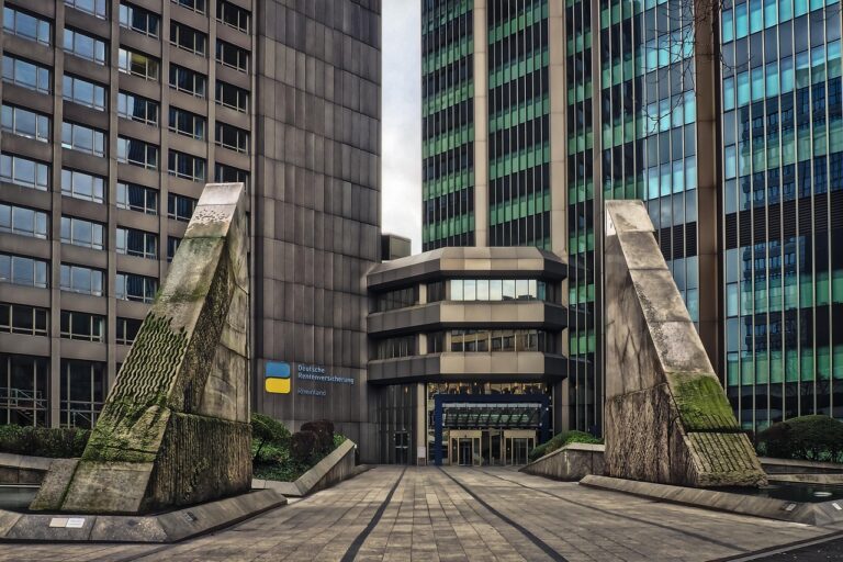 gb9a47cf87b56048799b64f4ed2c3687aa6eeae333ff2c75461a60d6c3eafd0c5ff8f2e0458cdcc081873223bb8a3bbf095e6d4c6ad371dffae40fb0e1b4b9b26_1280